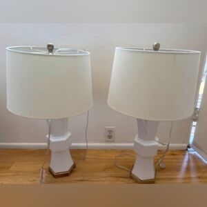 Maggie Hexagon Elegant White Table Lamps